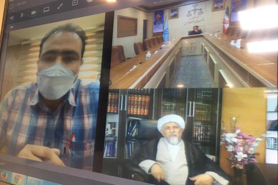 رسیدگی به مشکلات ۱۰ تولیدکننده تاکستانی به صورت ارتباط تصویری با رئیس کل دادگستری استان قزوین