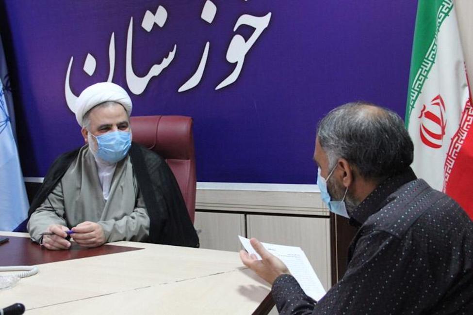 بررسی مشکلات حقوقی و قضایی ۲۷ نفر از مراجعان در دیدار مردمی رئیس کل دادگستری خوزستان
