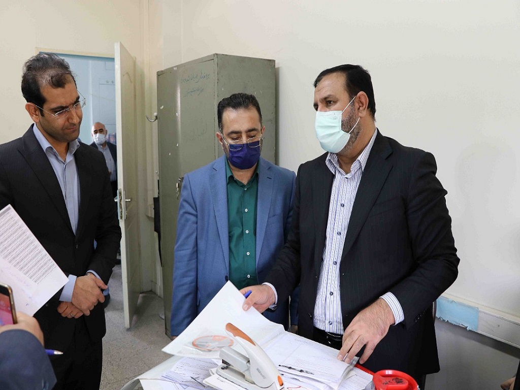 دادستان تهران از دادسرای ناحیه ۱۲ به صورت سرزده بازدید کرد