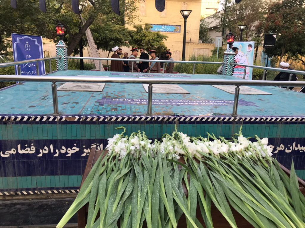 مراسم غبارروبی و ‌عطرافشانی گلزار شهدای گمنام ۱۵ خرداد برگزار شد