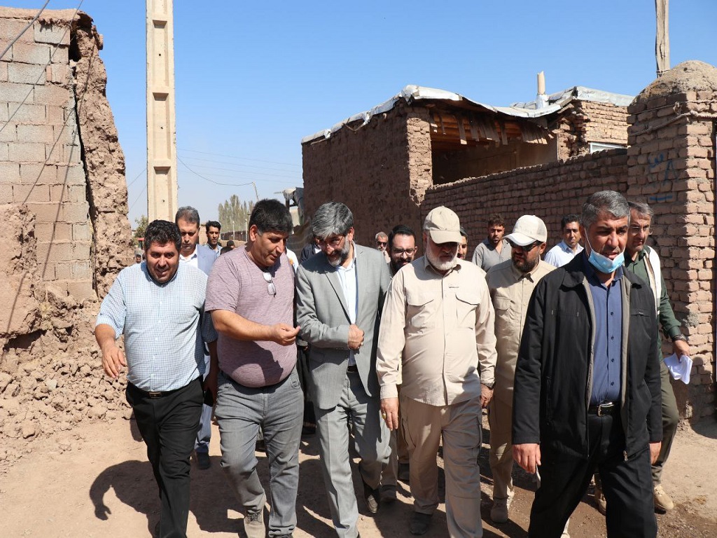 بازدید رئیس کل دادگستری استان آذربایجان غربی از مناطق زلزله زده شهرستان خوی