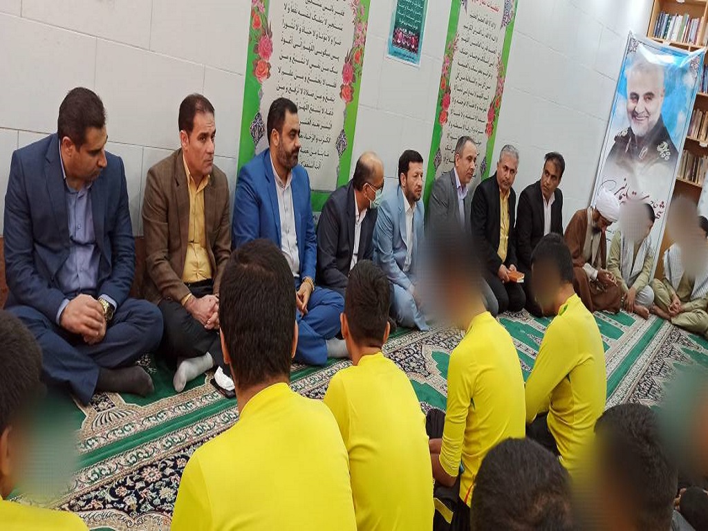 بازدید ۴ ساعته رئیس کل دادگستری استان بوشهر از کانون اصلاح و تربیت و زندان نظامیان استان به مناسبت هفته بسیج