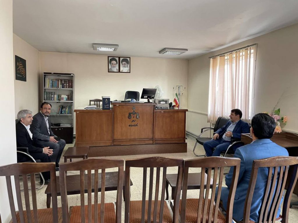 رئیس کل دادگستری آذربایجان شرقی از حوزه قضایی بستان‌آباد بازدید کرد
