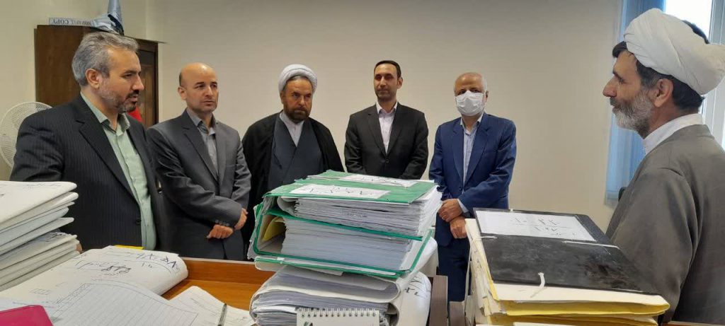 رئیس کل دادگاه‌های عمومی و انقلاب تهران از مجتمع قضایی شهید قدوسی بازدید کرد