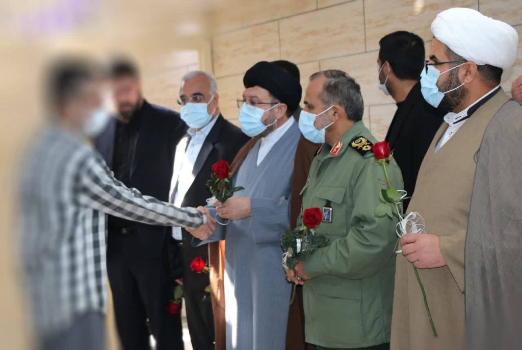۳۱۵ مددجوی زندان‌های استان فارس در سالروز شهادت سردار سلیمانی آزاد شدند