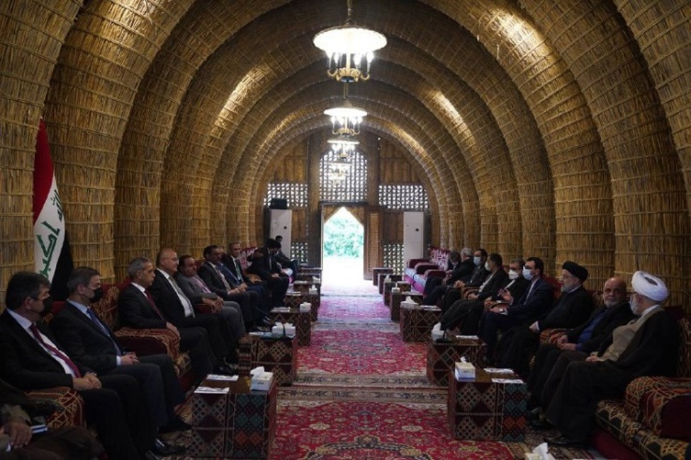 گزارش| شخصیت‌های متنفذ عراقی که در ضیافت ویژه نخست وزیر عراق برای آیت‌الله رئیسی حضور داشتند