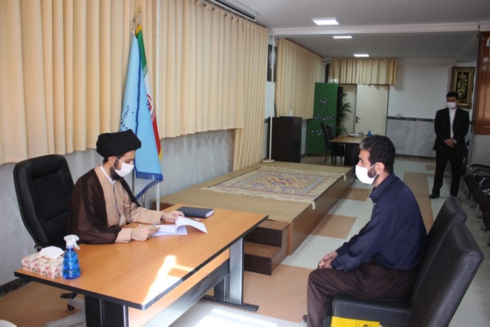 رسیدگی به مشکلات ۴۰ نفر از مراجعین در ملاقات مردمی رئیس کل دادگستری استان کردستان
