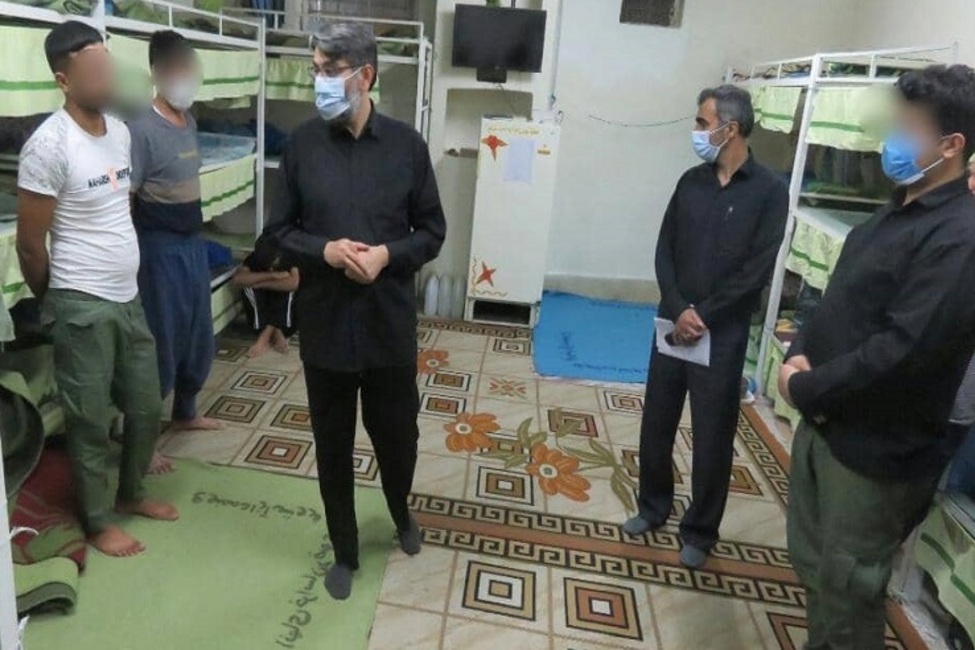 بازدید از پیش اعلام نشده رئیس سازمان زندان‌ها از زندان کاشمر
