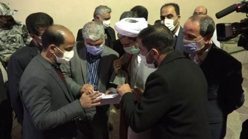 بازدید رئیس کل دادگستری اصفهان از زندان با هدف مساعدت‌های قضایی