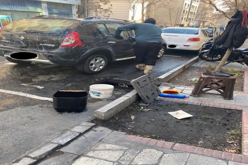 برخورد قضایی با شست‌وشوی خودرو در خیابان‌های یوسف آباد/ معاون دادستان تهران: خودروی متخلفان توقیف خواهد شد