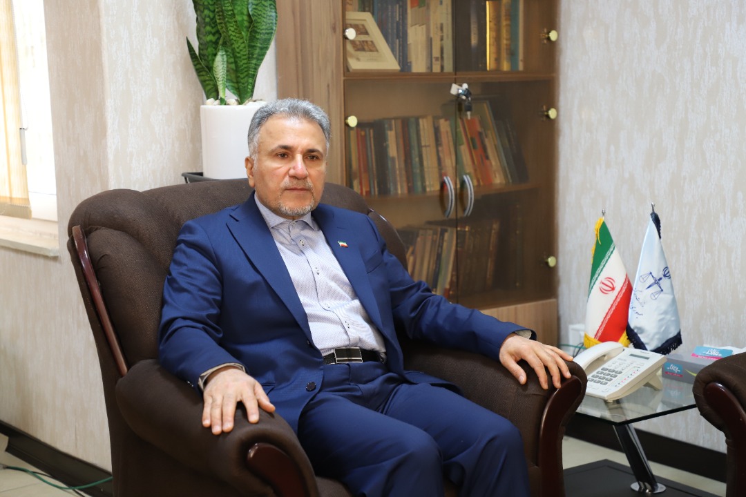 معاون وزیر دادگستری: با آموزش مسافران در تلاش هستیم تعداد ایرانیان زندانی در کشورهای دیگر را کاهش دهیم