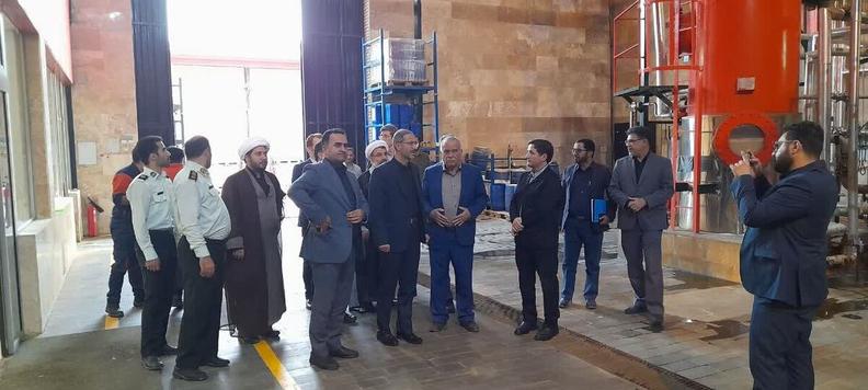 رئیس کل دادگستری استان سمنان از واحد صنعتی محصولات بهداشتی پرژک بازدید کرد